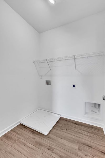 Spacious, unfurnished interior of a new home in Jackson Hills, Clarksville (Image 18).