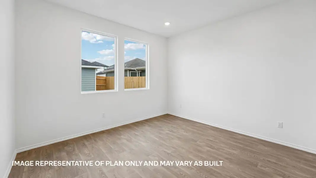 Spacious, unfurnished interior of a new home in Valverde, Bastrop (Image 27).