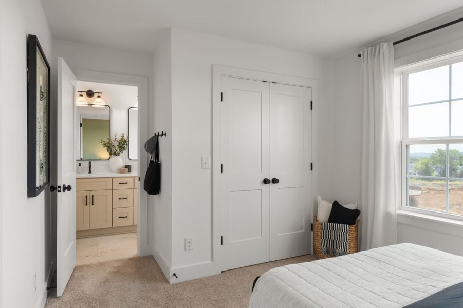 Representative furnished interior of a home built from the Sutton by Legacy South Homes in The Chadwick, Nashville (Image 13). Representative furnished interior of a home built from the Sutton by Legacy South Homes in The Chadwick, Nashville (Image 13).