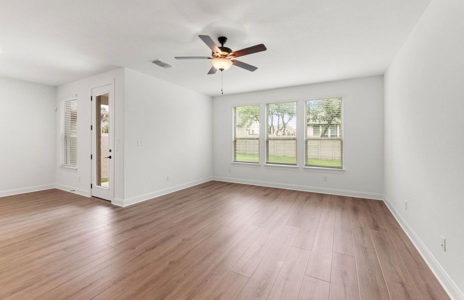 Dining and Gathering Rooms Dining and Gathering Rooms