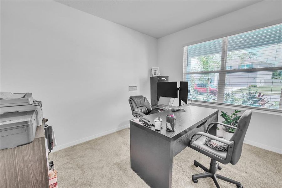 Furnished interior view inside a new home in , Wesley Chapel (Image 17). Furnished interior view inside a new home in , Wesley Chapel (Image 17).
