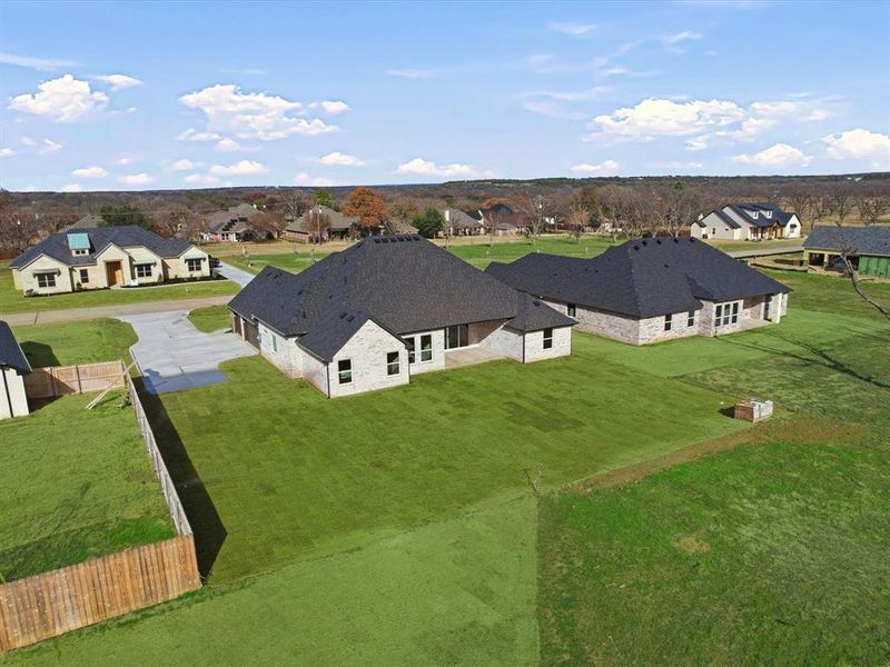 Exterior details and patio area of a home in , Granbury (Image 24).