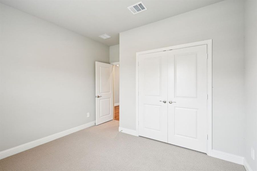 Spacious, unfurnished interior of a new home in Lakehaven - Premier Series, Farmersville (Image 22).