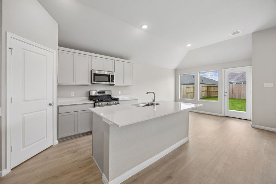 Representative furnished interior of a home built from the Colorado by Trophy Signature Homes in Prairie Winds, Hutto (Image 6).