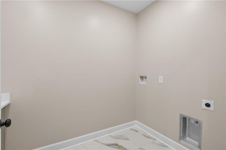 Spacious, unfurnished interior of a new home in , Rome (Image 11).