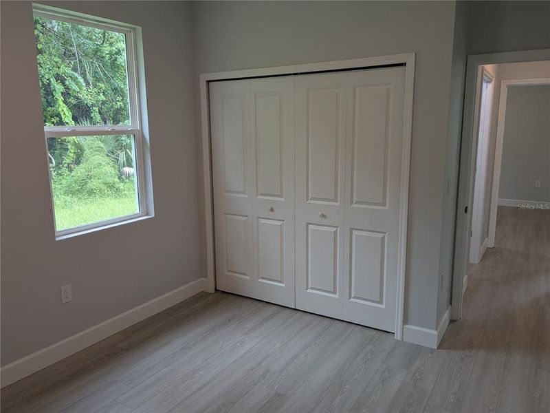 Spacious, unfurnished interior of a new home in , Port Charlotte (Image 14).