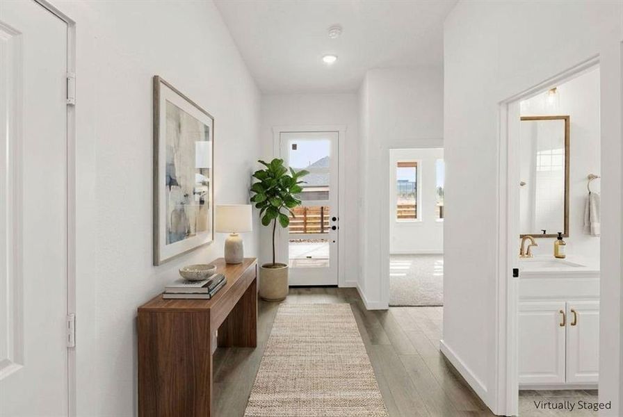 510 Sherwood entry vs Sequoia (2)