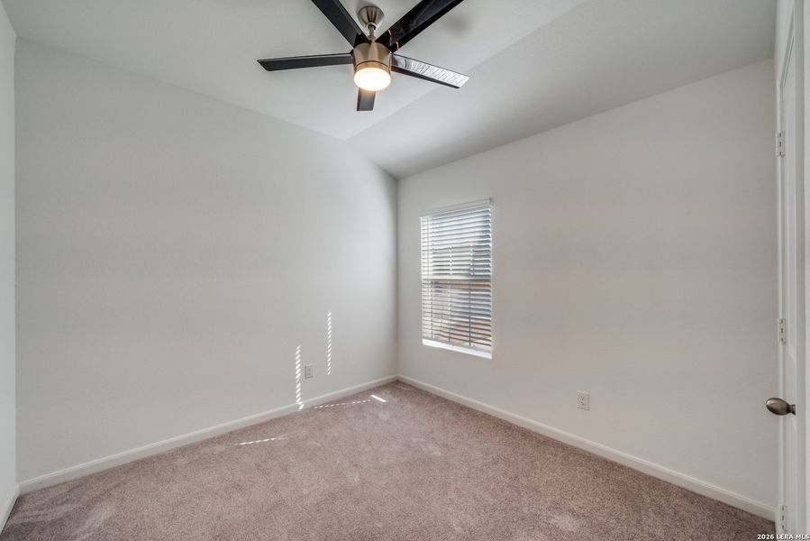 Spacious, unfurnished interior of a new home in , San Antonio (Image 17).