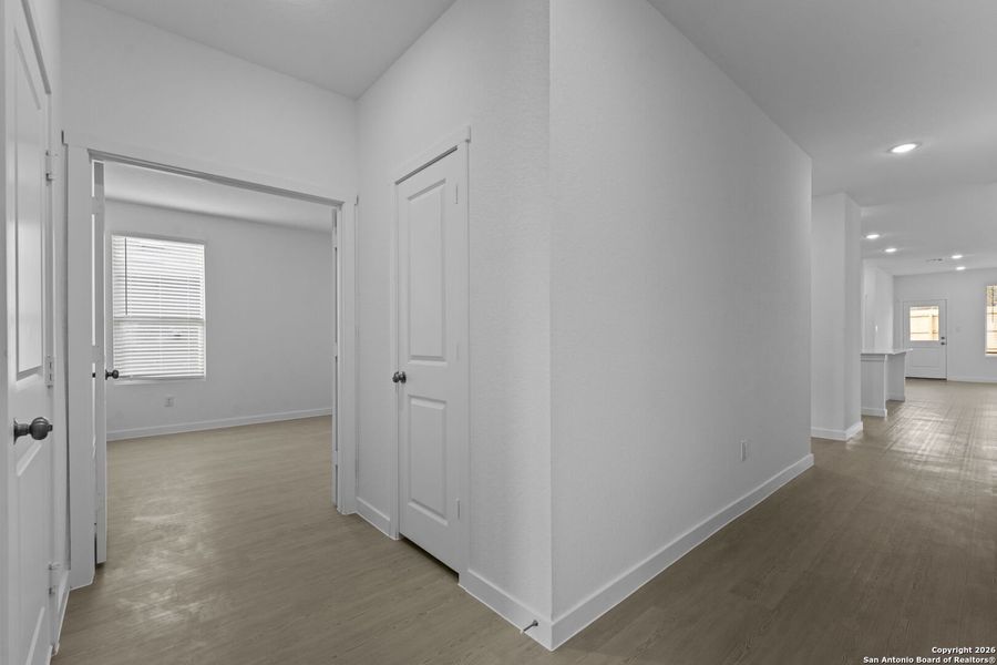 Spacious, unfurnished interior of a new home in , New Braunfels (Image 15).