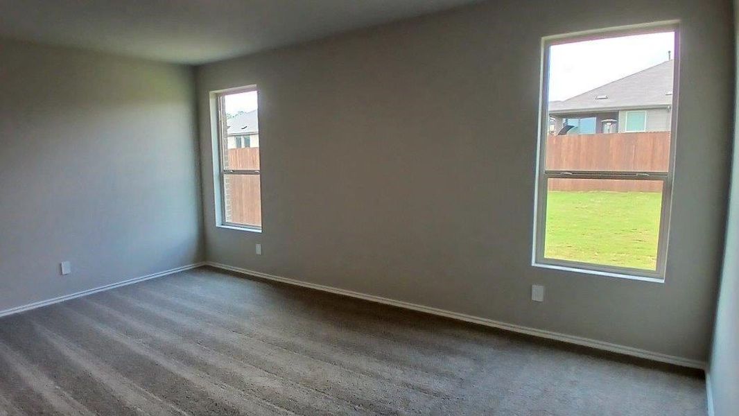 Spacious, unfurnished interior of a new home in The Canyons, Keene (Image 7).