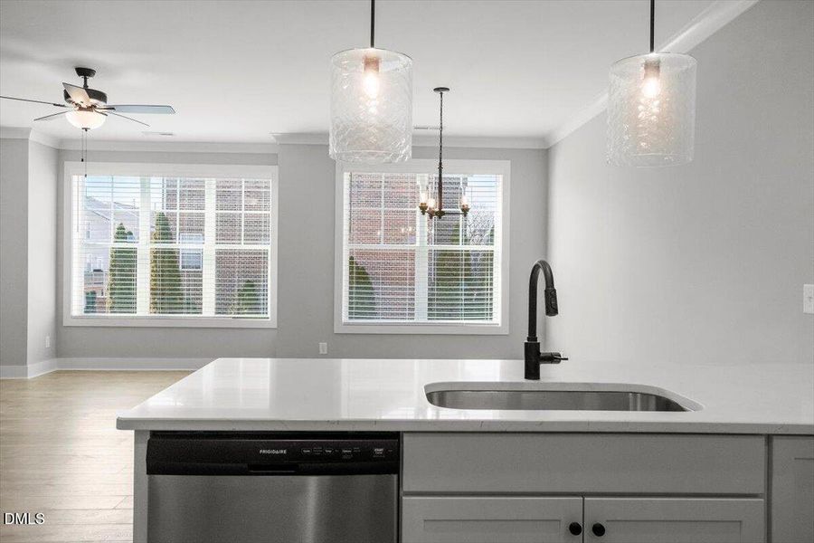 10-633 Sawcut Ln [2803483]_10