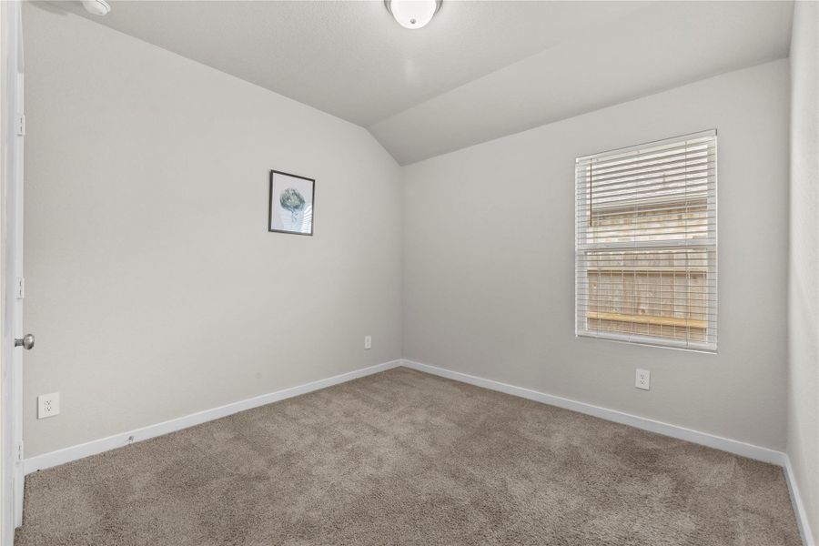 Spacious, unfurnished interior of a new home in Wall Street Village, Richmond (Image 26).