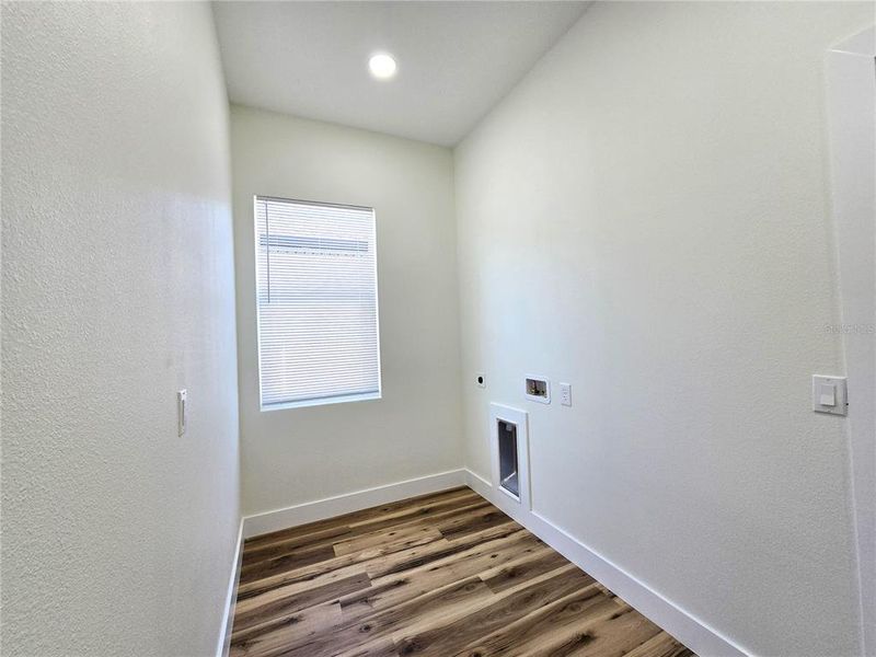 Spacious, unfurnished interior of a new home in , St. Petersburg (Image 28). Spacious, unfurnished interior of a new home in , St. Petersburg (Image 28).