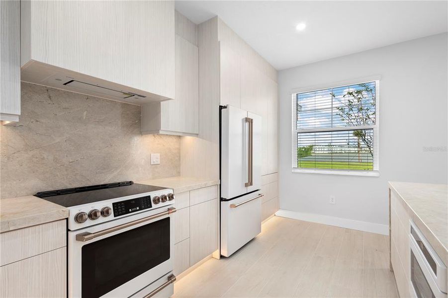 Furnished interior view inside a new home in , Sarasota (Image 13).