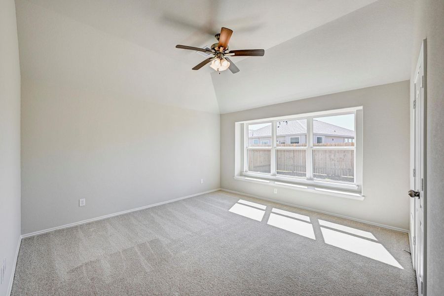 Image 11 of a home in Trails at Woodhaven Lakes 60's.