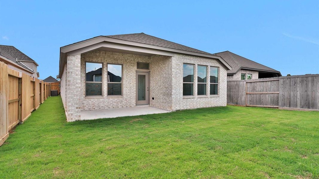 Exterior details and patio area of a home in Jordan Ranch, Fulshear (Image 3).