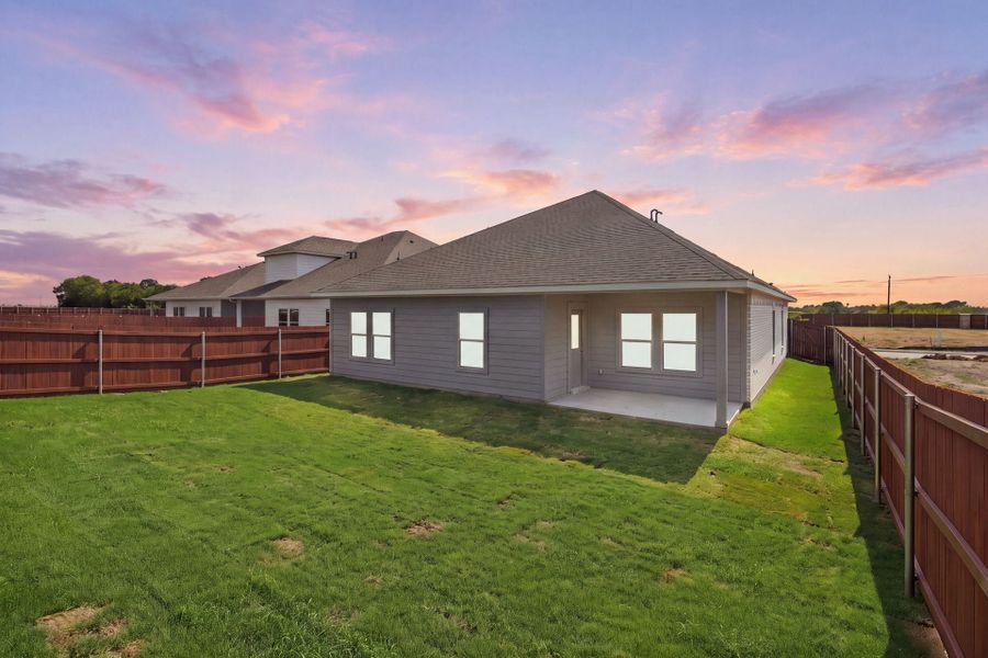 4br New Home in Heartland, TX.  - Slide 6