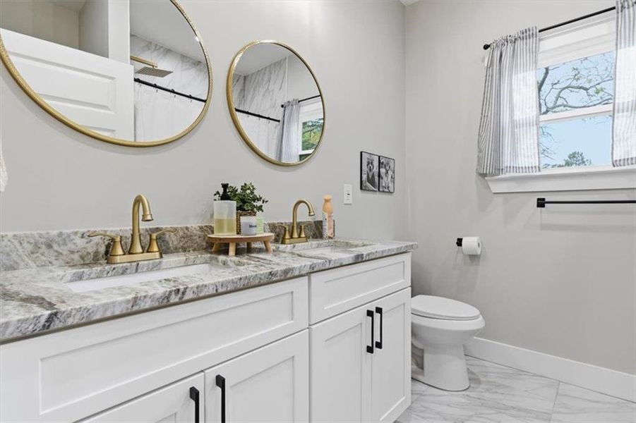 Furnished interior view inside a new home in , Calhoun (Image 15).