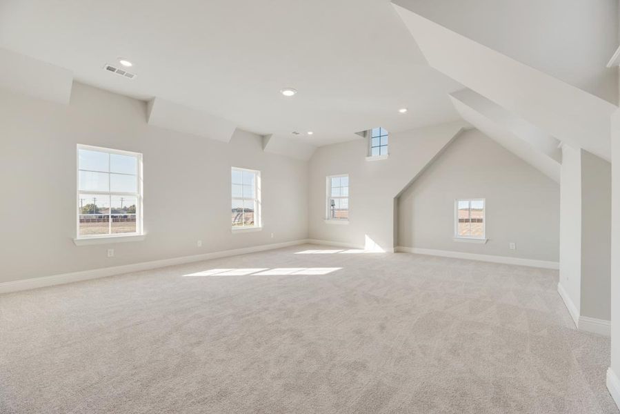 Spacious, unfurnished interior of a new home in Park Trails, Forney (Image 29). Spacious, unfurnished interior of a new home in Park Trails, Forney (Image 29).