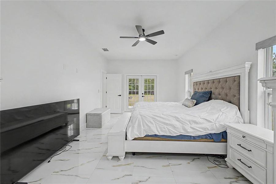 Furnished interior view inside a new home in , Weeki Wachee (Image 20).