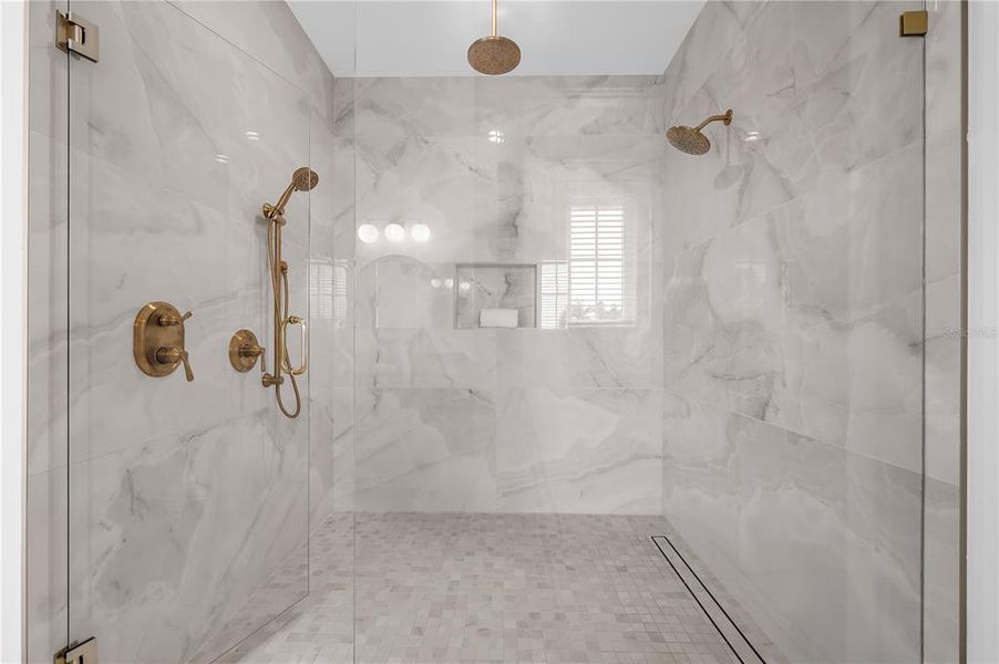 Image 81 of a home in .