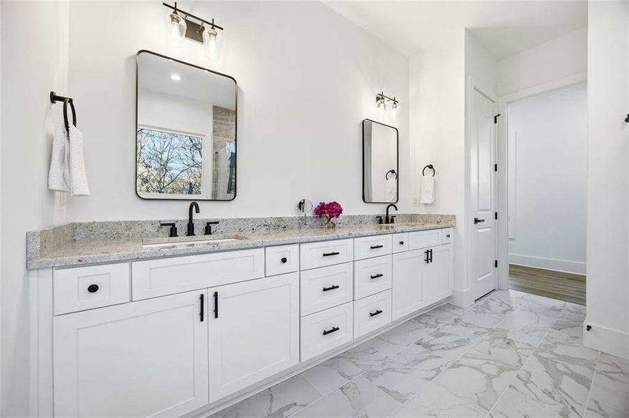Furnished interior view inside a new home in , Dahlonega (Image 31).