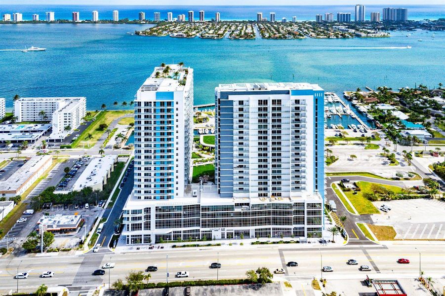 031-220LakeShoreDrive-1613-LakePark-FL-3 031-220LakeShoreDrive-1613-LakePark-FL-3