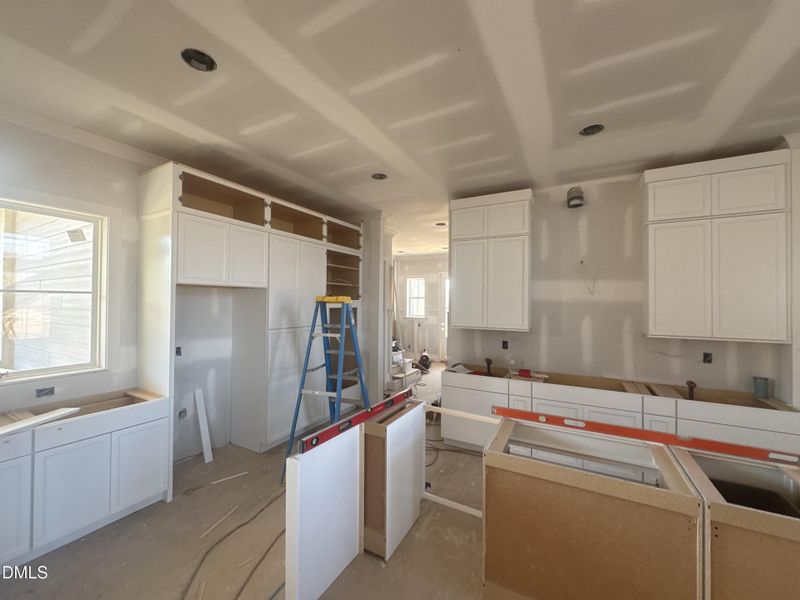 79234930787__80933A52-A380-4A96-AF12-279 79234930787__80933A52-A380-4A96-AF12-279