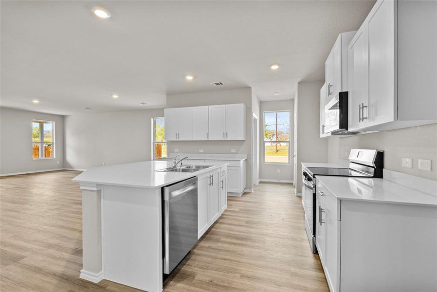 Furnished interior view inside a new home in , Cleburne (Image 8). Furnished interior view inside a new home in , Cleburne (Image 8).