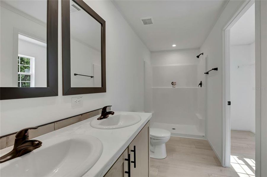 Furnished interior view inside a new home in , Homosassa (Image 4).