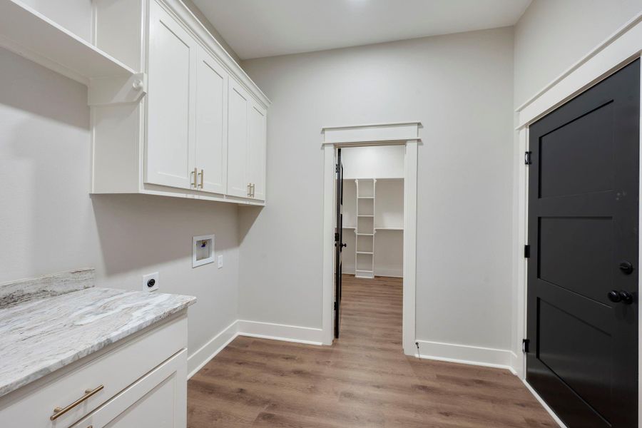 Image 18 of a home in . Image 18 of a home in .