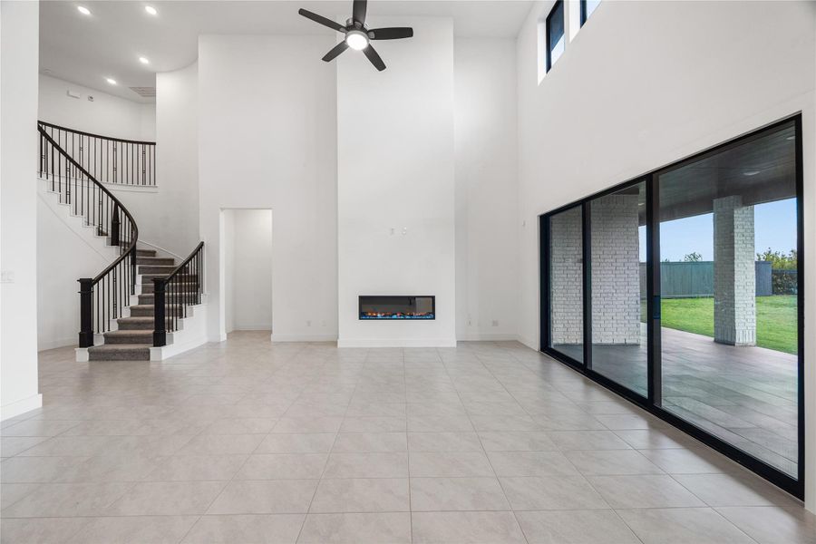 Spacious, unfurnished interior of a new home in Harvest Green, Richmond (Image 20).