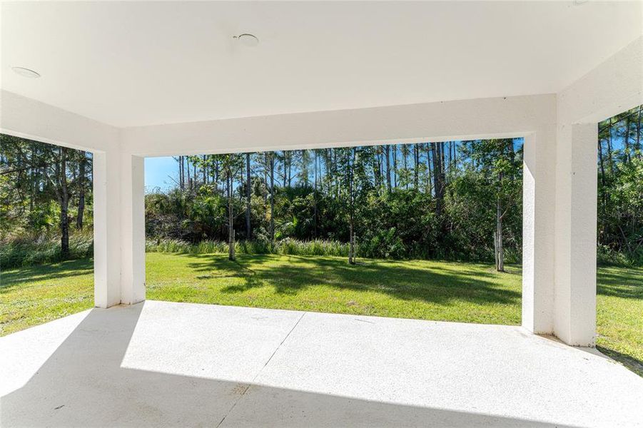 Exterior details and patio area of a home in , North Port (Image 31).