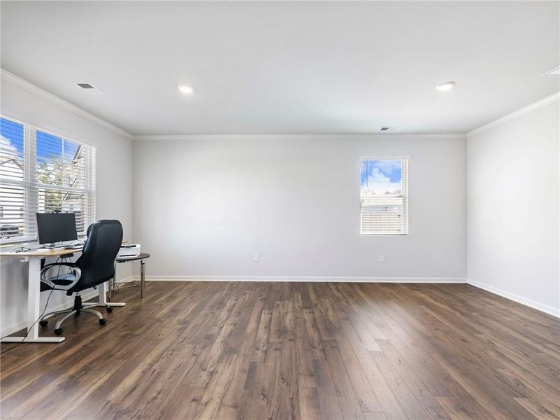 Spacious, unfurnished interior of a new home in , Braselton (Image 24). Spacious, unfurnished interior of a new home in , Braselton (Image 24).