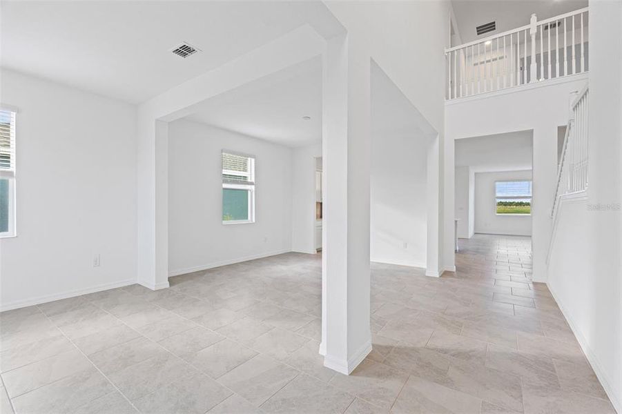 Spacious, unfurnished interior of a new home in Rye Ranch: Executive Homes, Parrish (Image 40).