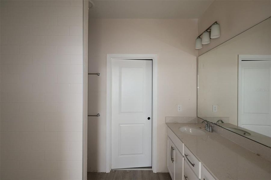 Image 22 of a home in Center Lake on the Park.