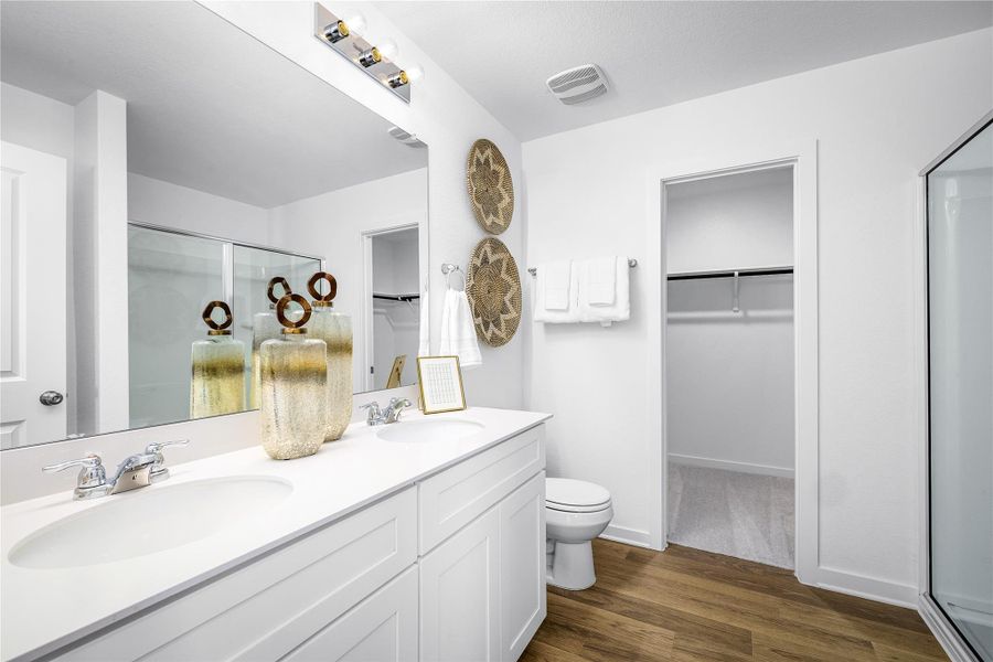 Furnished interior view inside a new home in Larson Crossing, Elgin (Image 7).