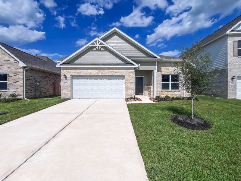 The Davenport II- Elevation G The Davenport II- Elevation G