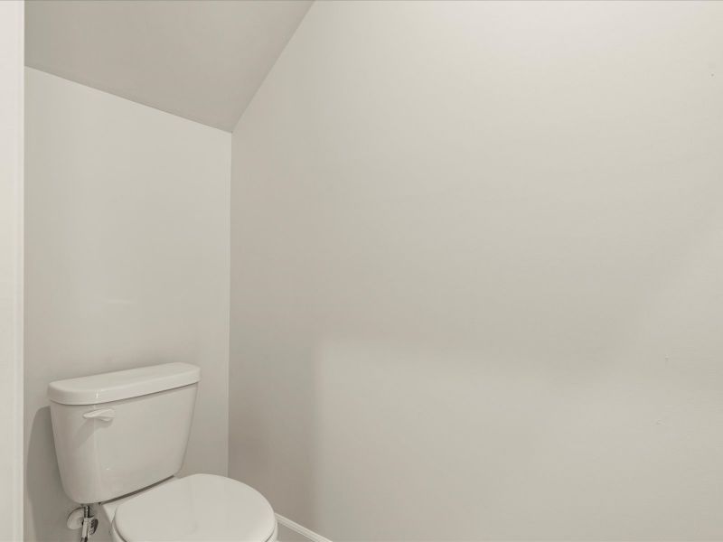 Welcome to the Lennon floorplan at Brayfield Manor - Heritage Collection.