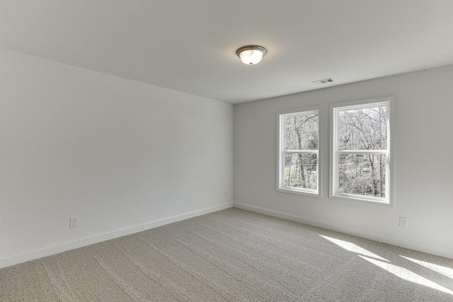 Spacious, unfurnished interior of a new home in , Commerce (Image 21).