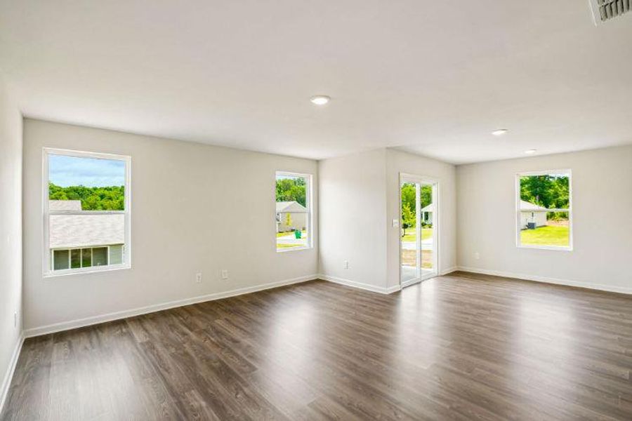 Spacious, unfurnished interior of a new home in Urban's Place, Chatsworth (Image 14). Spacious, unfurnished interior of a new home in Urban's Place, Chatsworth (Image 14).
