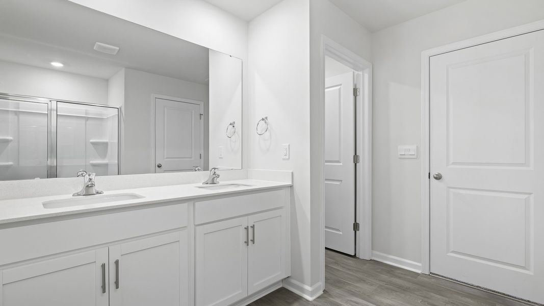 Furnished interior view inside a new home in Willow Mill, Thomasville (Image 7).