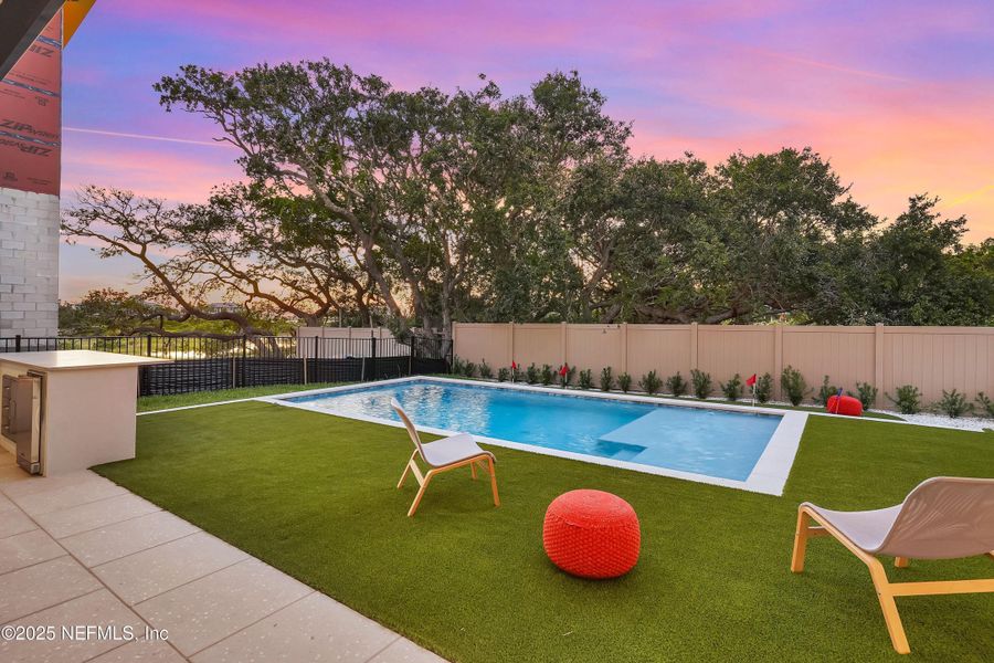 Image 39 of a home in .