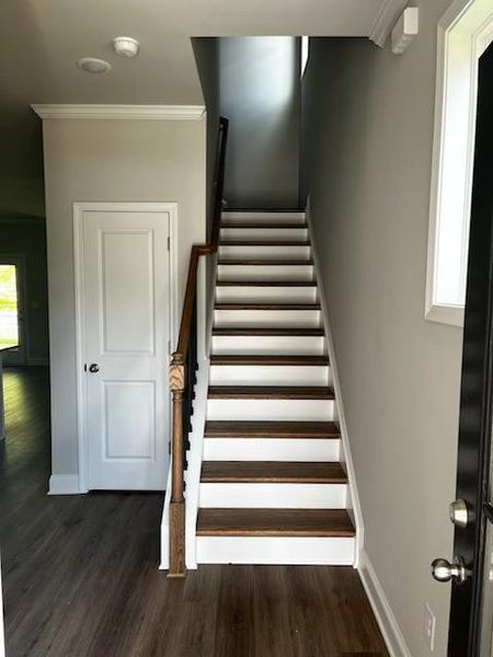 Spacious, unfurnished interior of a new home in Riversong, Duluth (Image 12).
