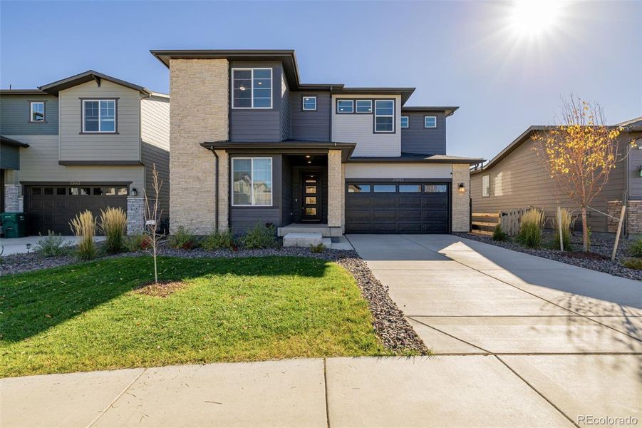 Exterior details and patio area of a home in , Aurora (Image 3).