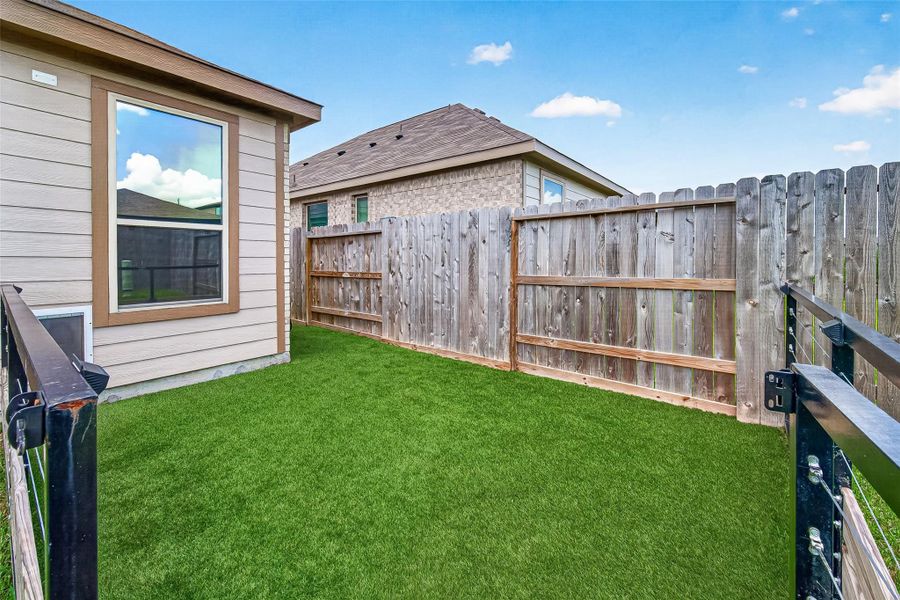Exterior details and patio area of a home in , Houston (Image 25). Exterior details and patio area of a home in , Houston (Image 25).