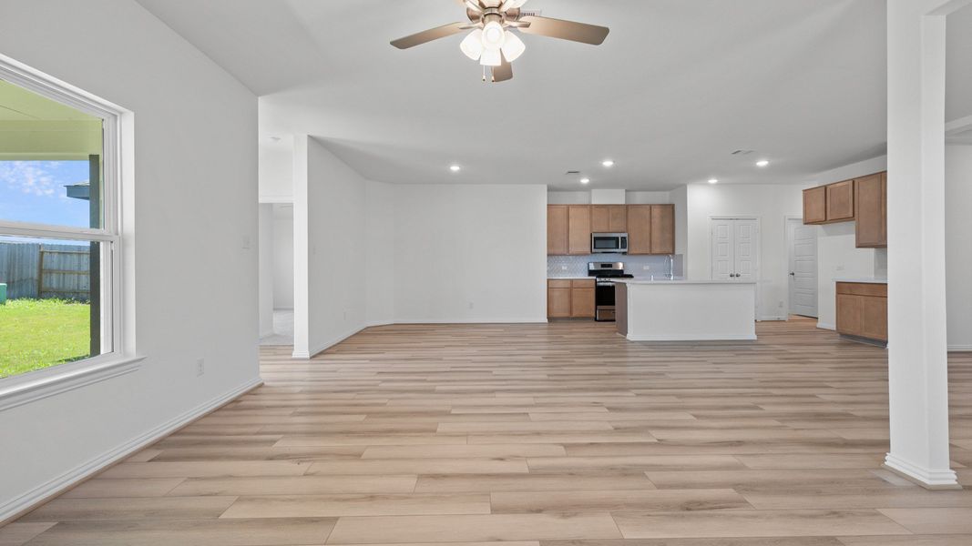 Furnished interior view inside a new home in Oakwood Estates, Waller (Image 28).