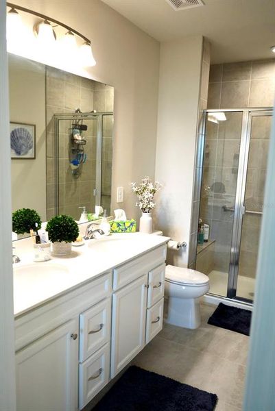 Furnished interior view inside a new home in , Port Charlotte (Image 18).