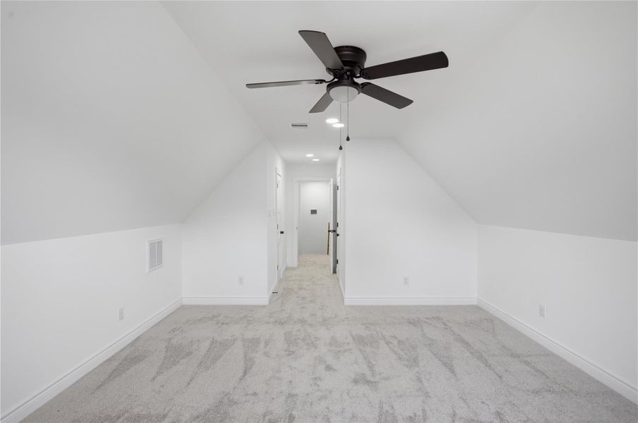 Spacious, unfurnished interior of a new home in , Montgomery (Image 31).