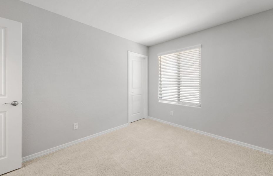 Spacious, unfurnished interior of a new home in Asante- Atrium Series, Surprise (Image 16).